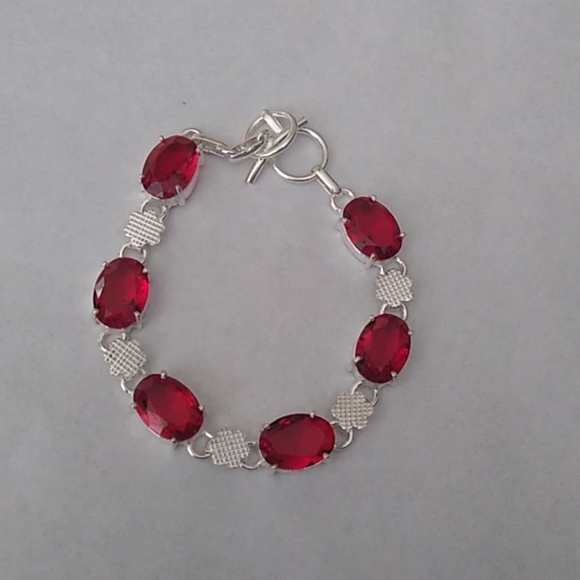 Red Garnet + Sterling Silver Chain Toggle Bracelet, up to 8" - Picture 4 of 7